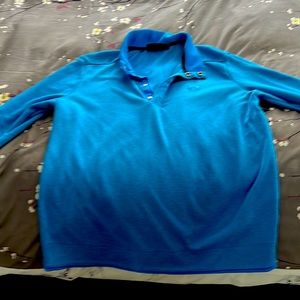 HH turquoise sweatshirt